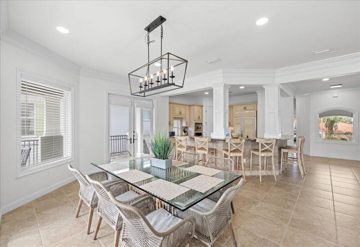 Chandelier, Dining room, Interior, Kitchen, Pendant Lights, Recessed Lighting