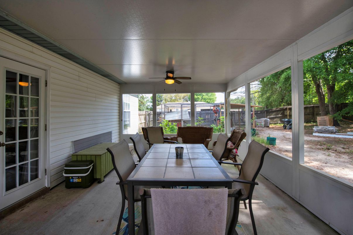 Dining room, Interior, Sun Room