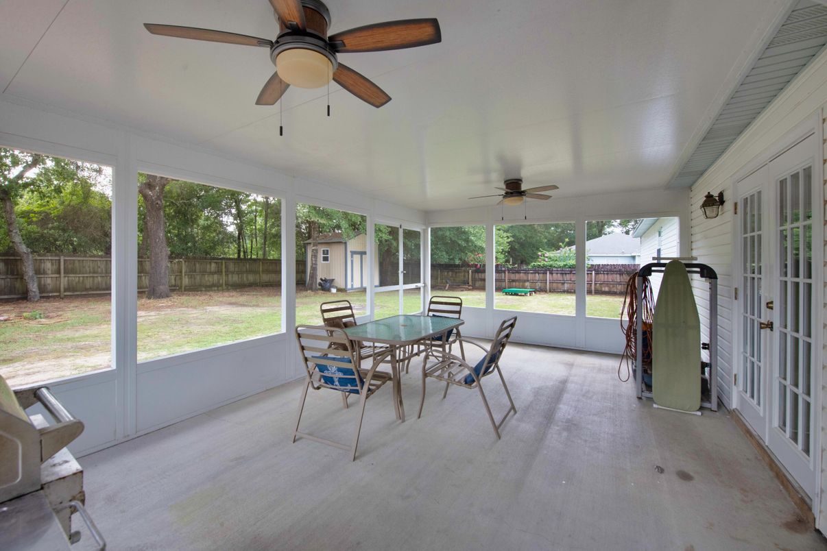 Dining room, Interior, Sun Room