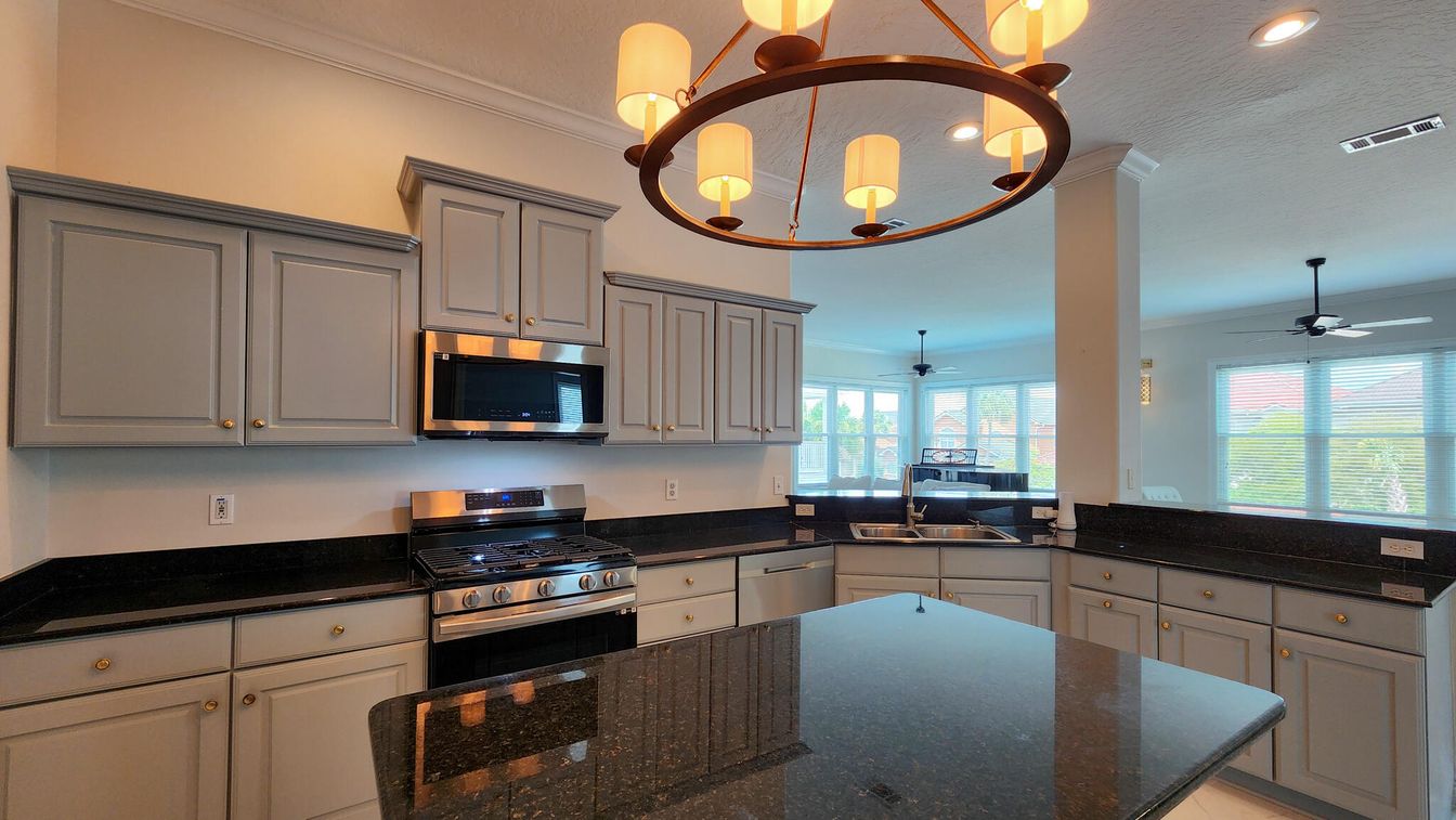 Interior, Kitchen, Pendant Lights, Recessed Lighting, Stainless Steel Appliances