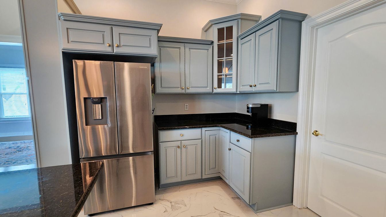 Interior, Kitchen, Marble, Stainless Steel Appliances