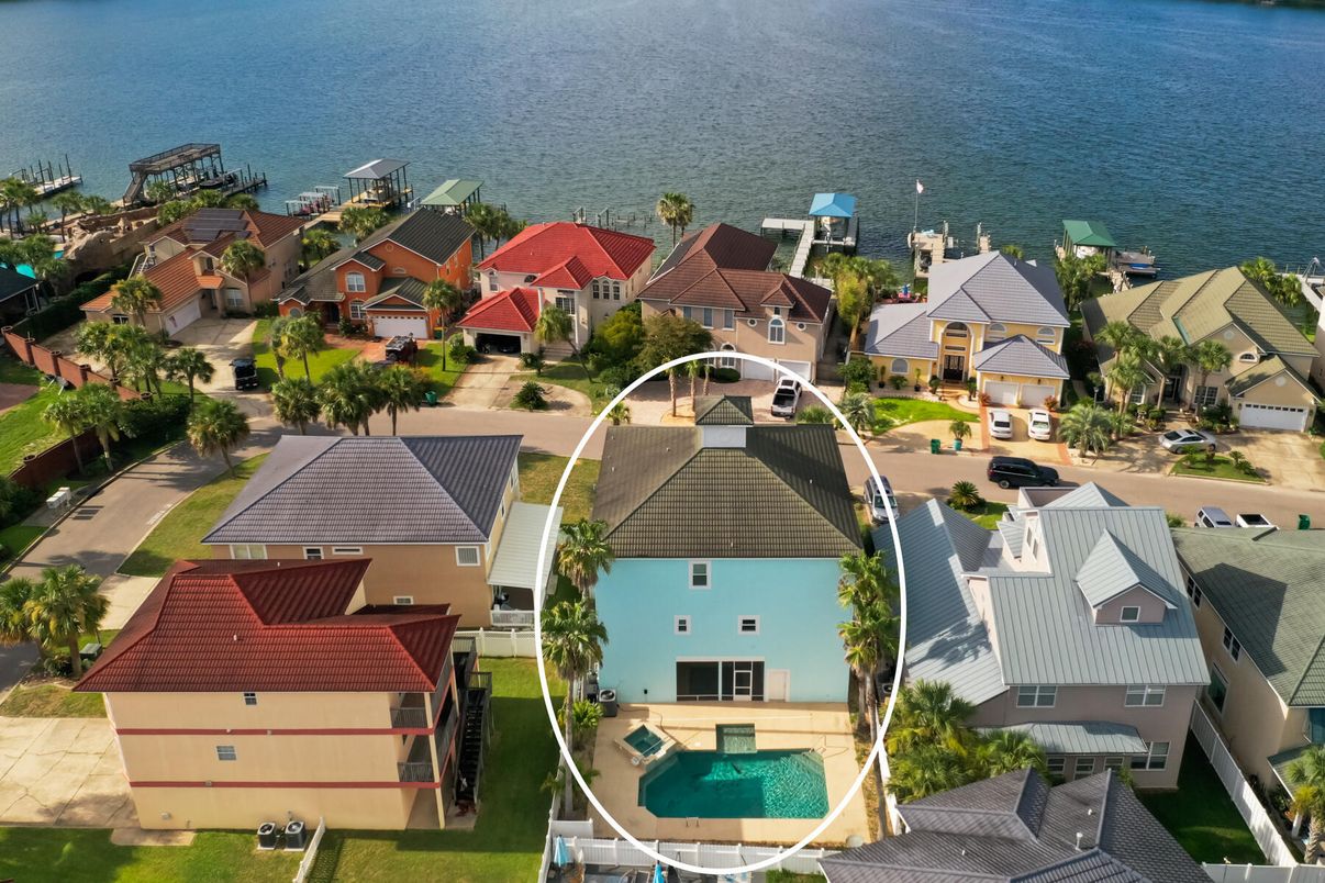 Exterior, Drone