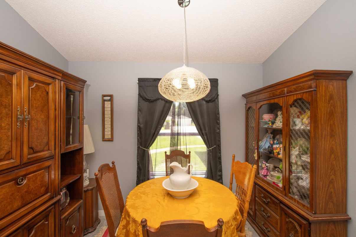 Dining room, Interior, Pendant Lights
