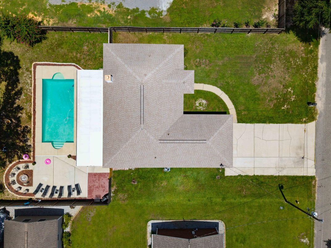 Exterior, Drone