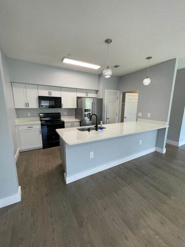 Interior, Kitchen, Pendant Lights, Wood Texture Flooring