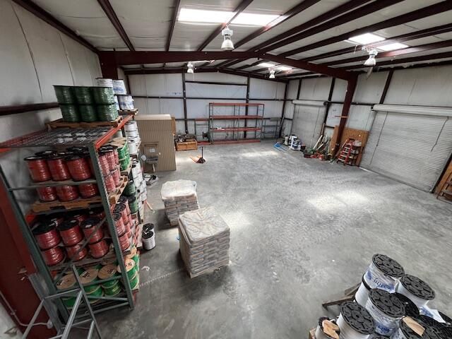 Garage, Interior