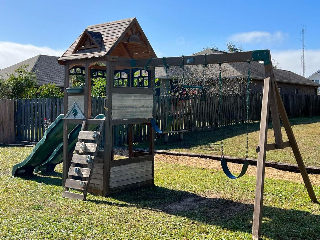 Backyard, Exterior, Playground