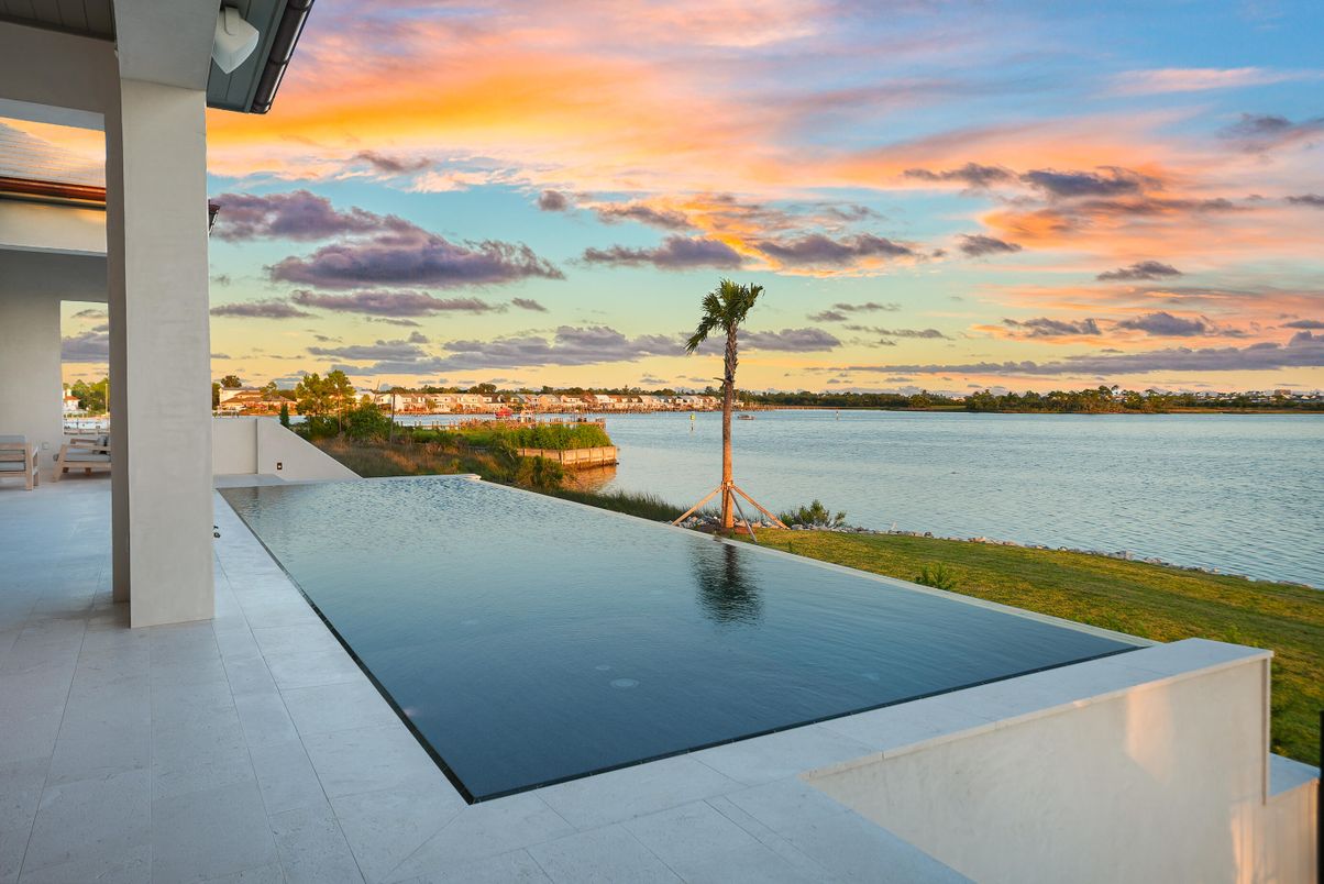 Water, Exterior, Pool, Other