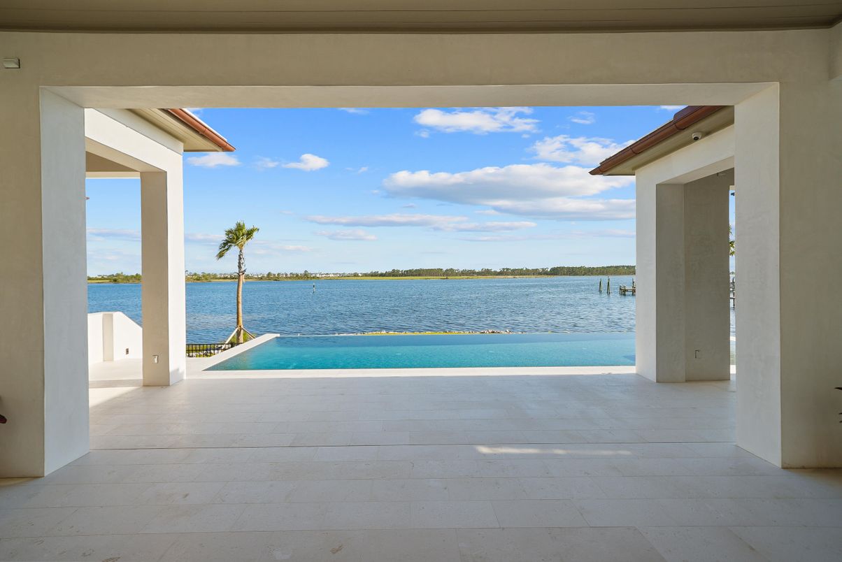 Water, Exterior, Pool, Other