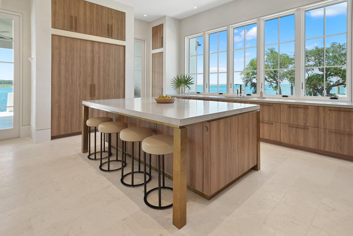 Interior, Kitchen, Recessed Lighting, Water
