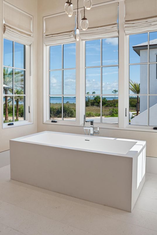 Bathroom, Free Standing Baths, Interior, Pendant Lights, Water