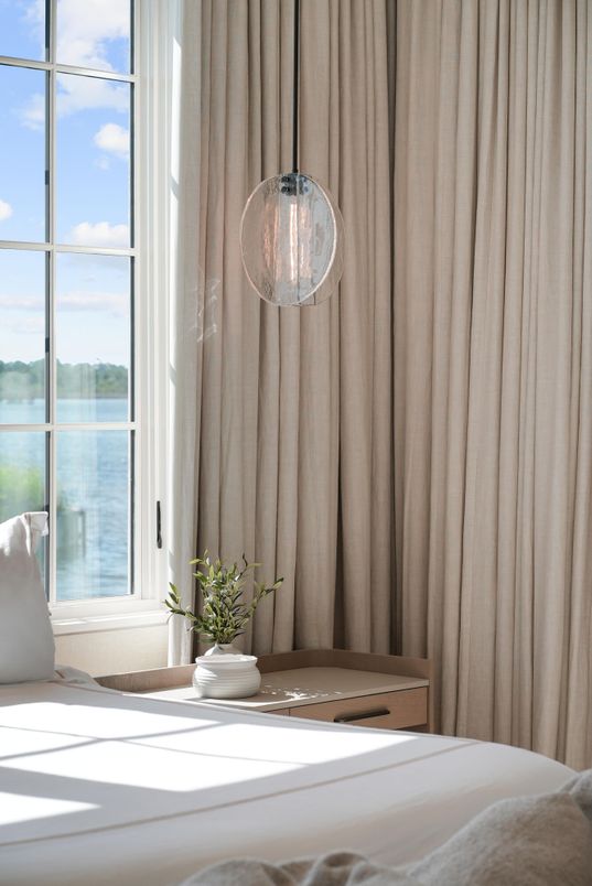 Interior, Pendant Lights, Water