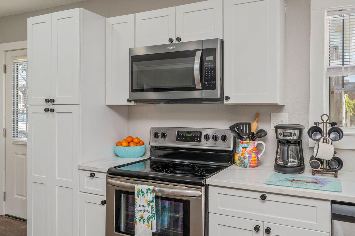 Interior, Kitchen, Stainless Steel Appliances