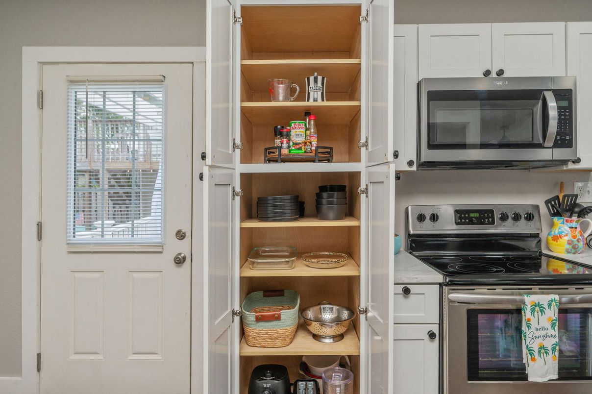 Interior, Kitchen