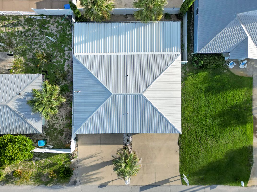 Exterior, Drone