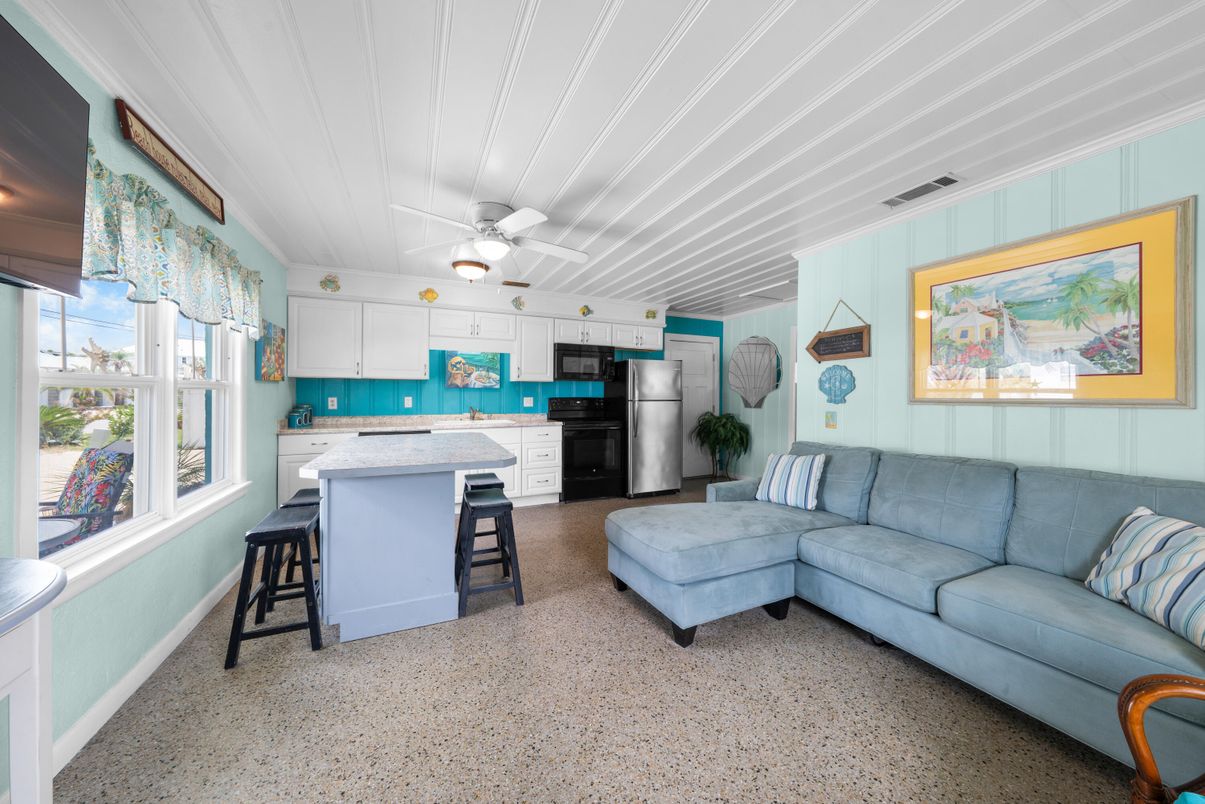 Interior, Kitchen, Living room