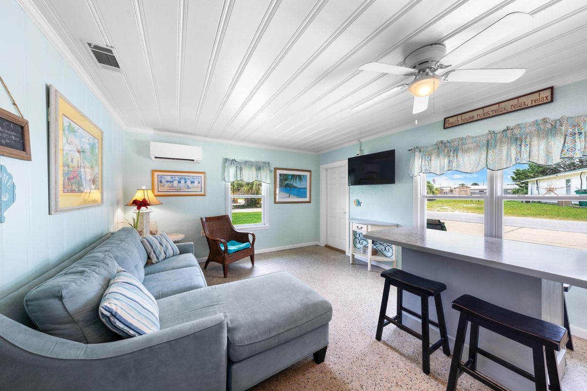 Interior, Living room
