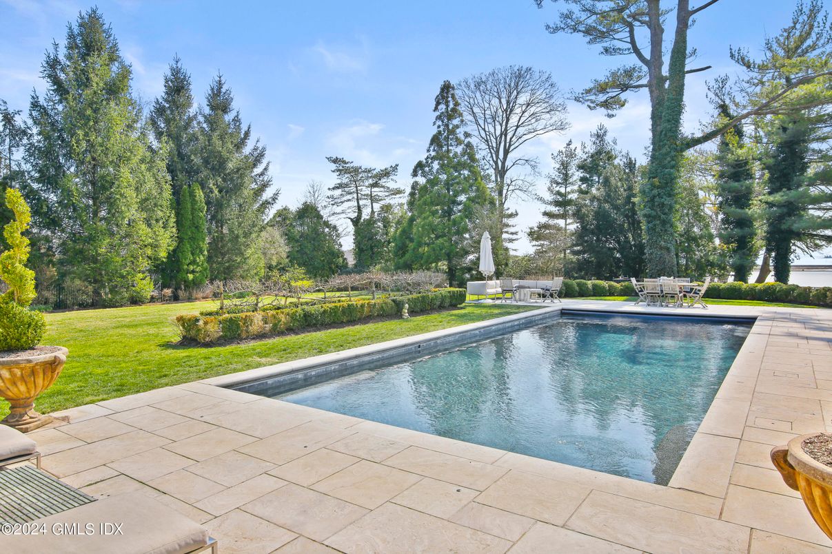Backyard, Exterior, Pool