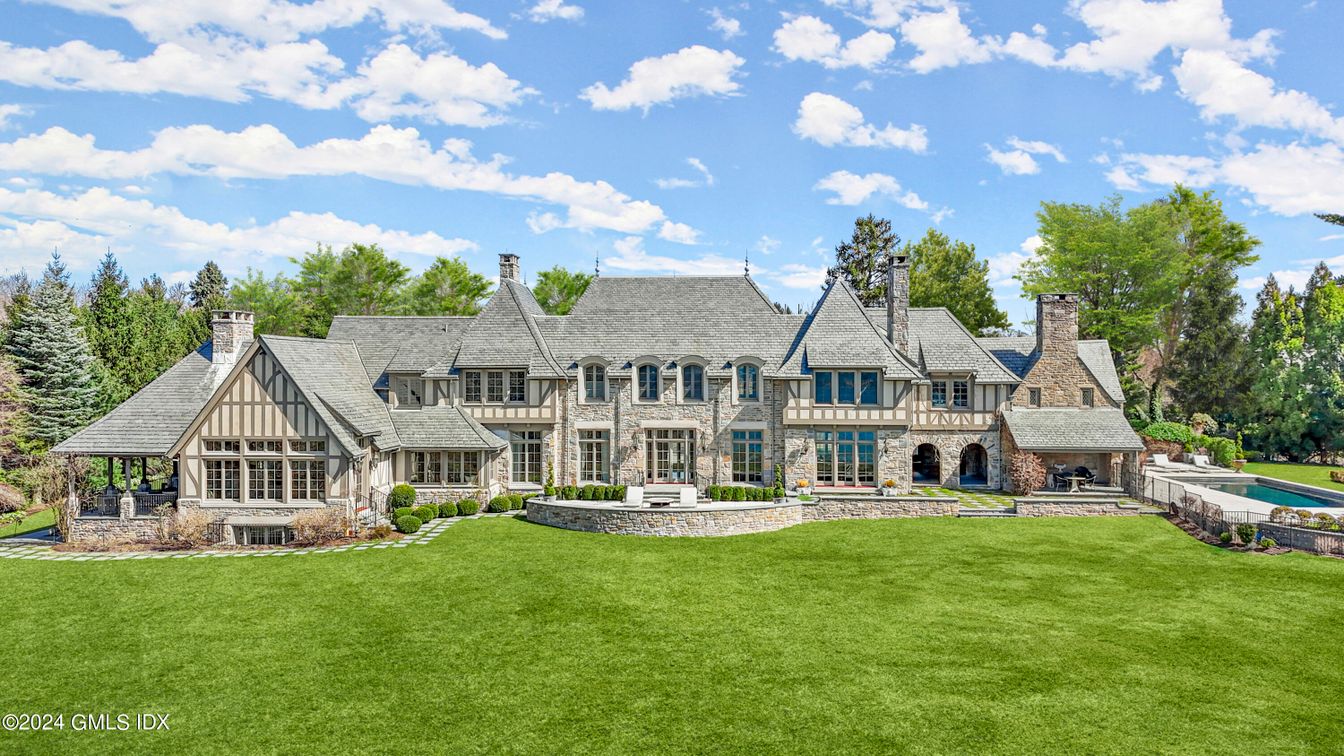 Backyard, Exterior, Facade, Pool, Queen Anne Victorian