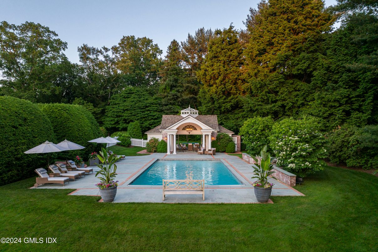 Backyard, Exterior, Pool