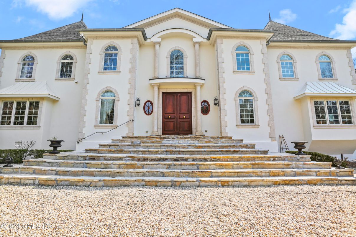 Exterior, Facade, French Provincial