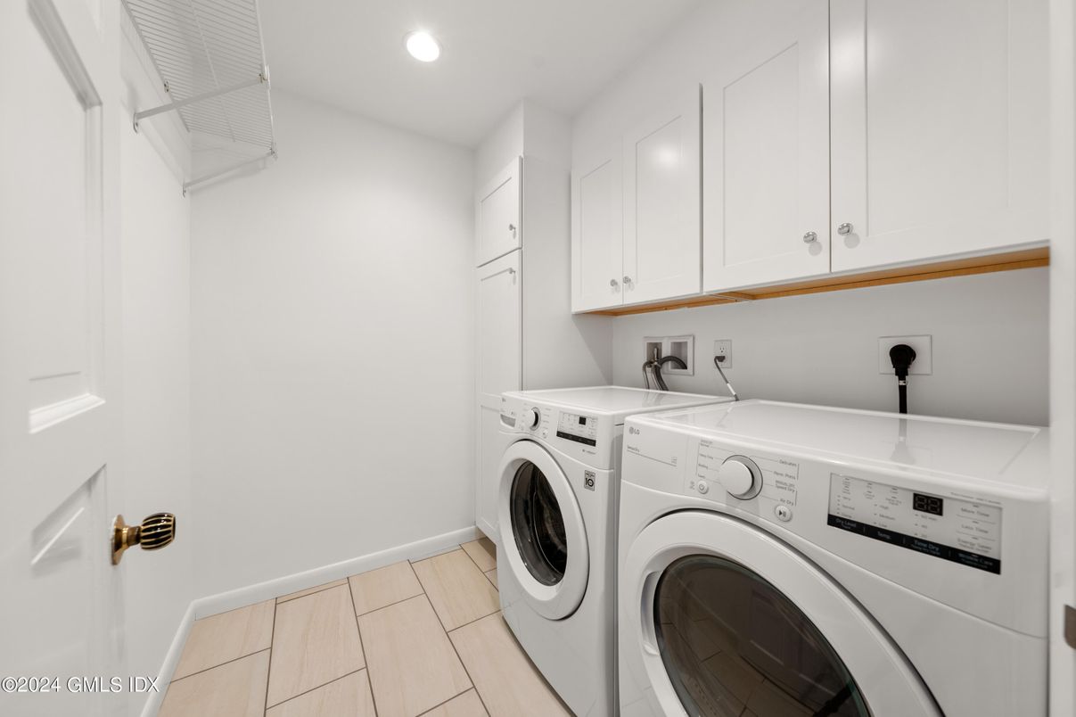 Interior, Recessed Lighting, Washer