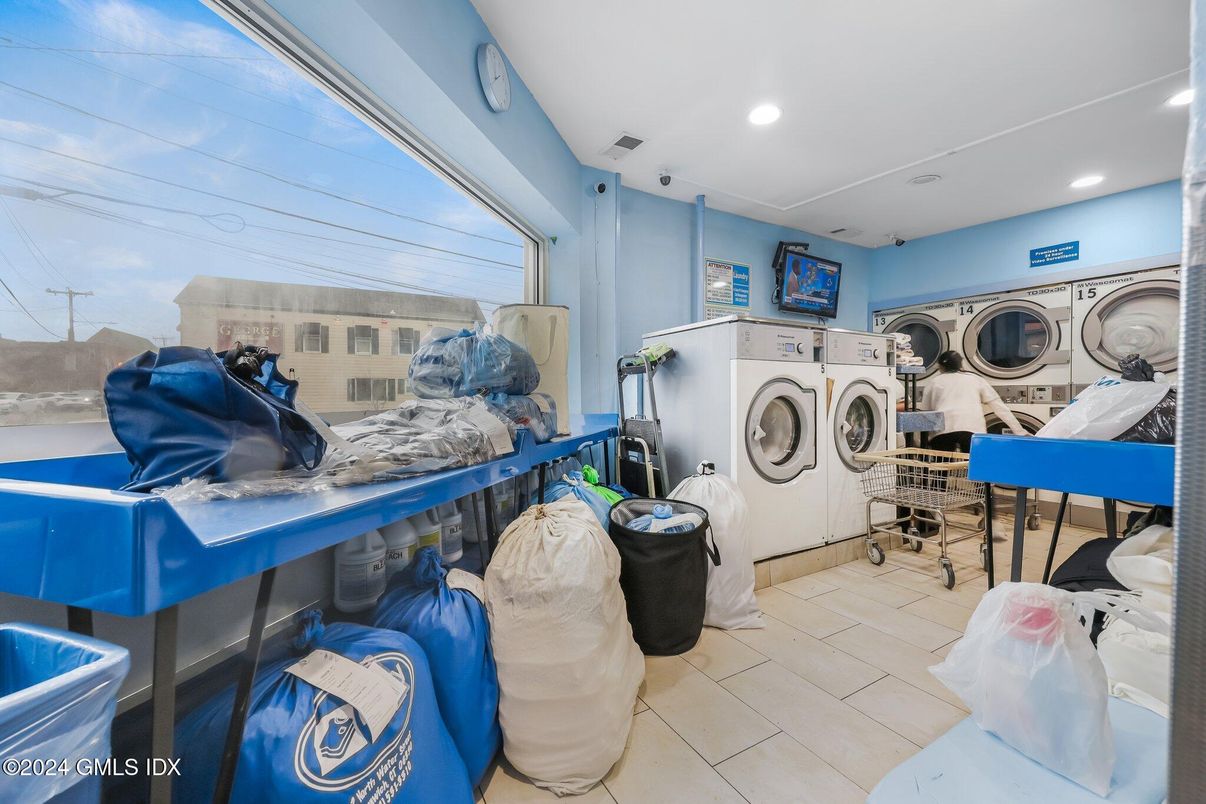 Interior, Recessed Lighting, Washer