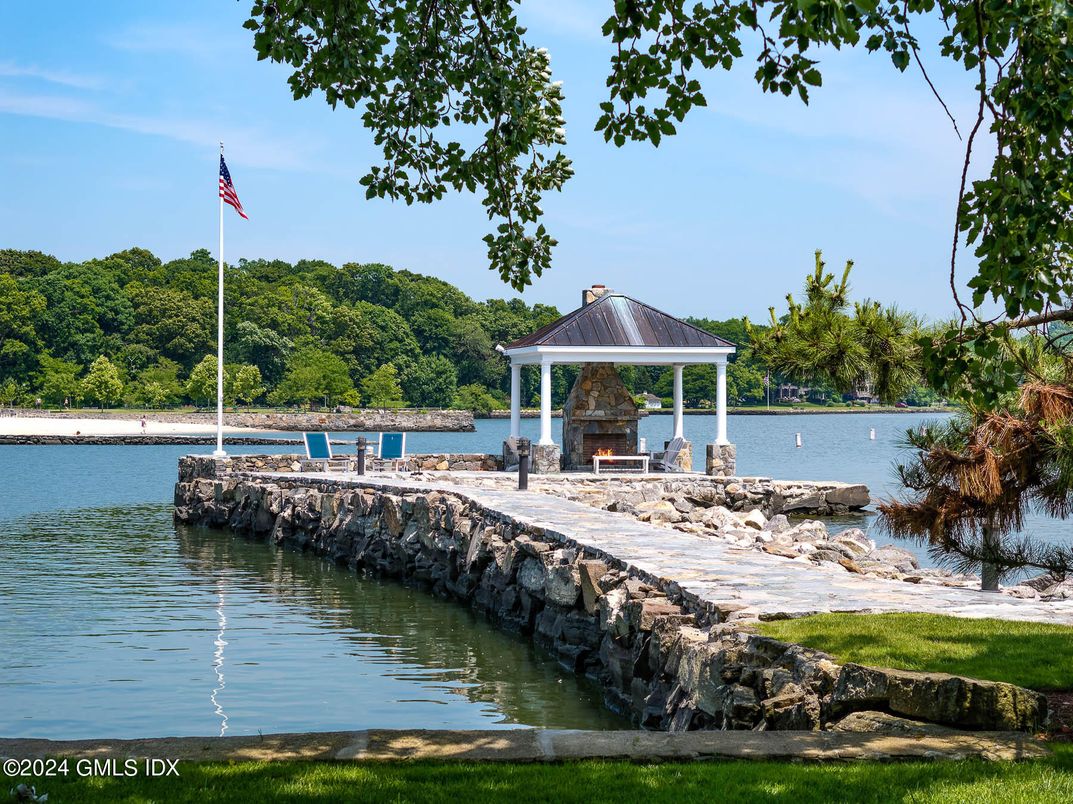 Exterior, Fireplace, Lake