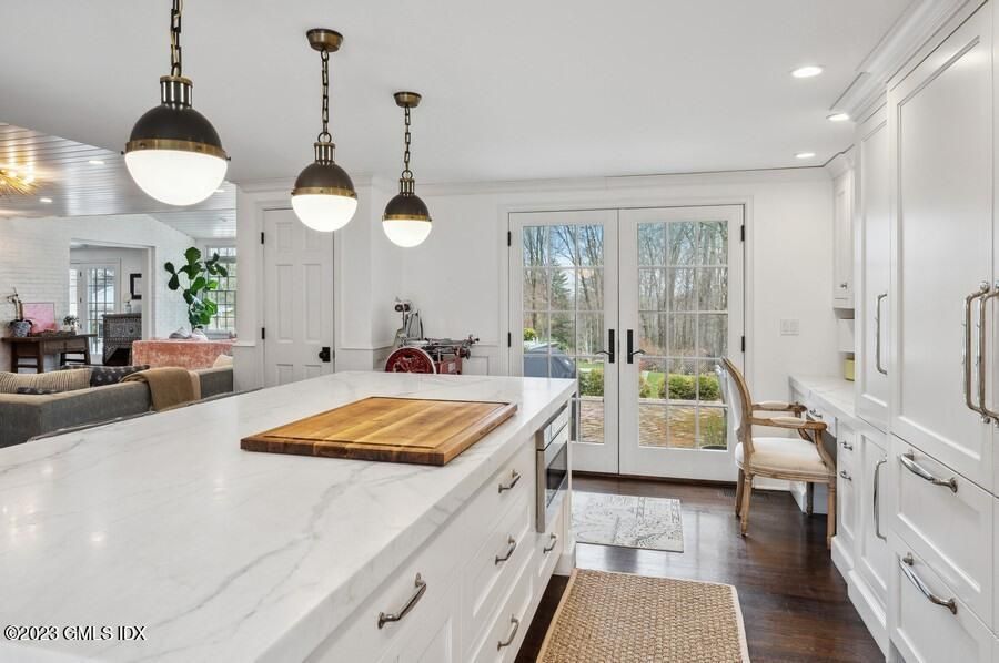 Dining room, Interior, Kitchen, Pendant Lights, Recessed Lighting, Wood Texture Flooring