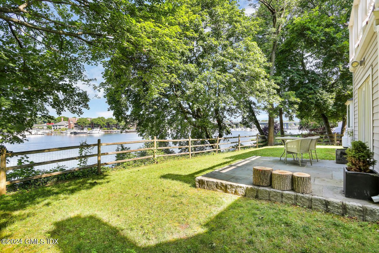 Backyard, Exterior, Water