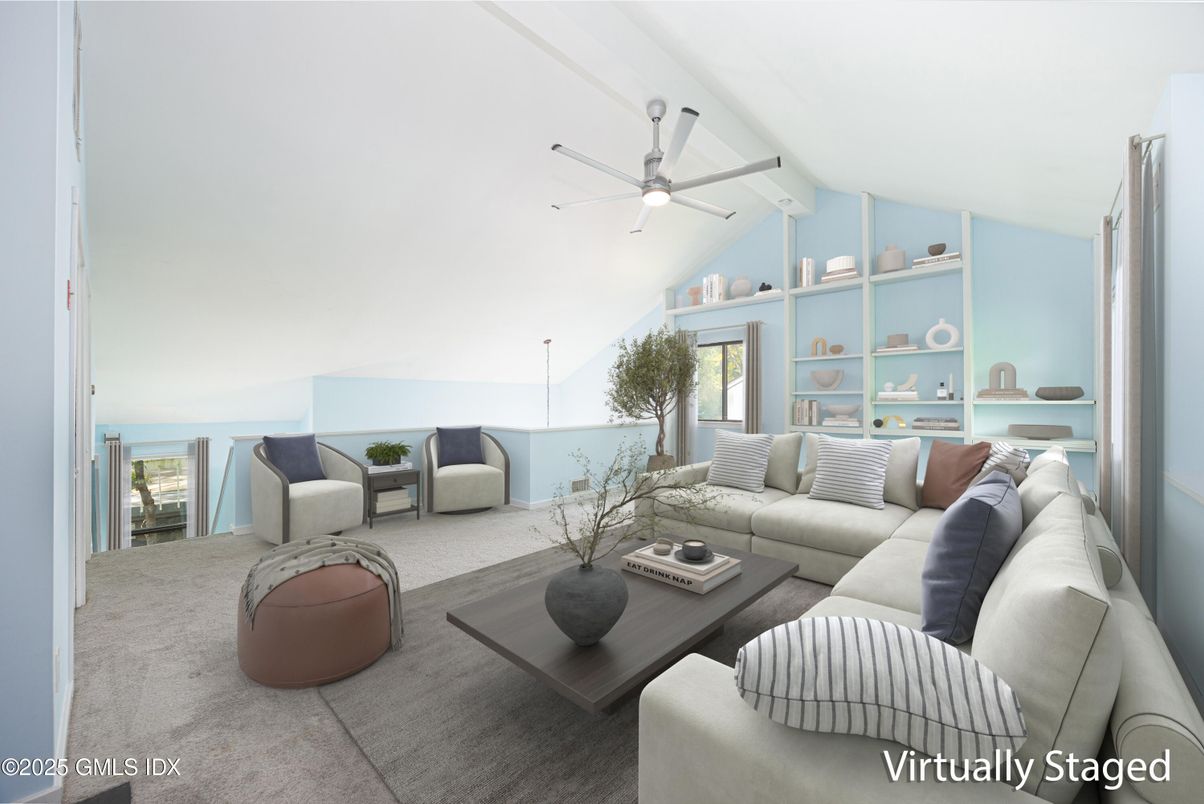 Interior, Living room, Water