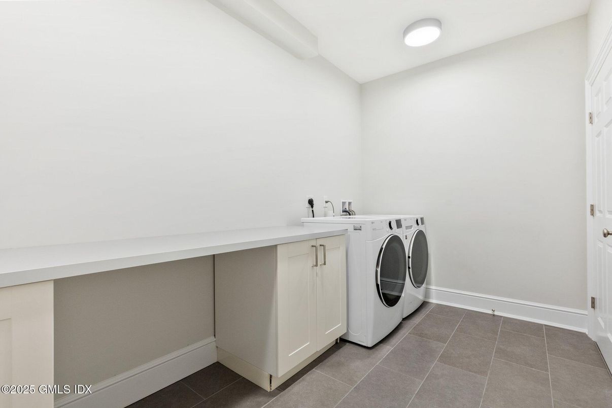 Interior, Recessed Lighting, Washer