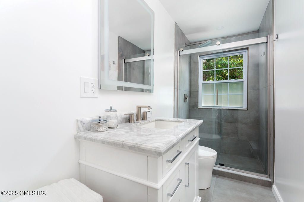 Bathroom, Glass Shower, Interior