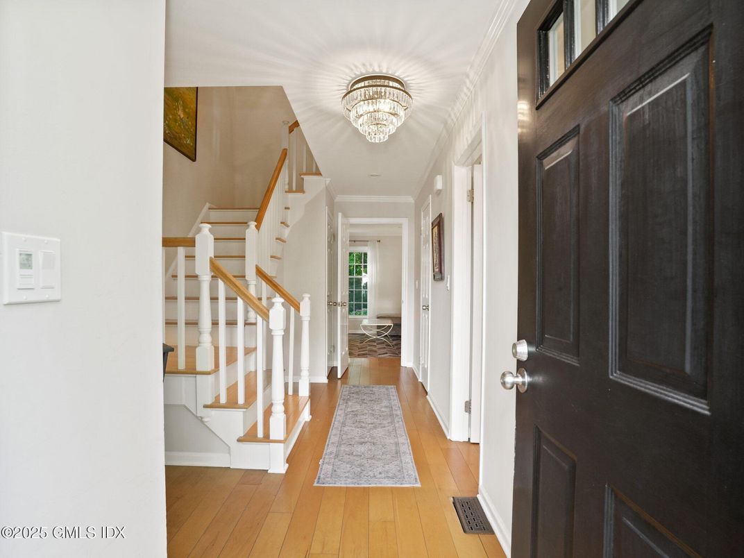 Chandelier, Interior, Wood Texture Flooring