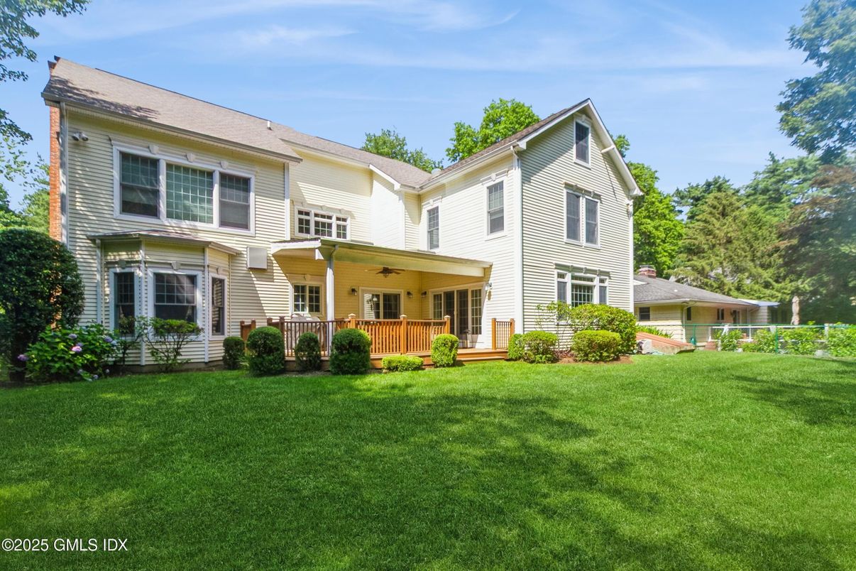 Backyard, Exterior, Facade, Farmhouse