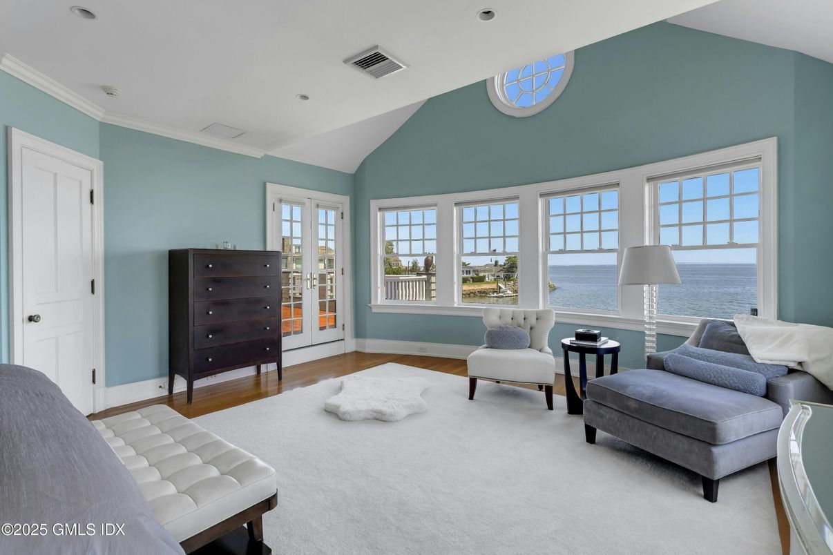 Interior, Recessed Lighting, Water, Wood Texture Flooring