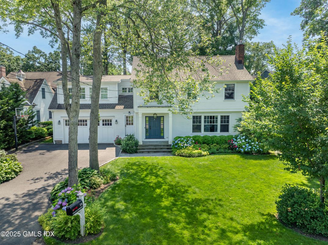 Attached, Backyard, Exterior, Facade, Georgian