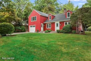 Attached, Backyard, Exterior, Facade, Cape Cod