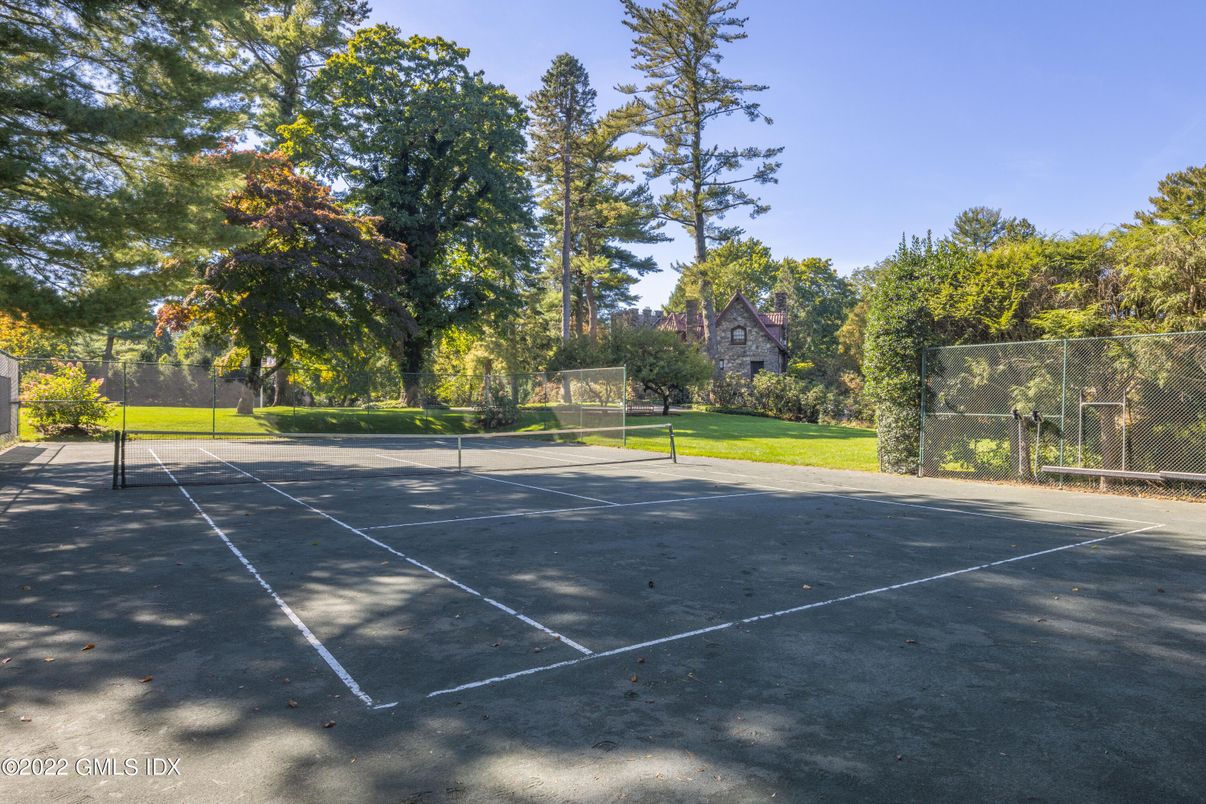 Exterior, Tennis Courts