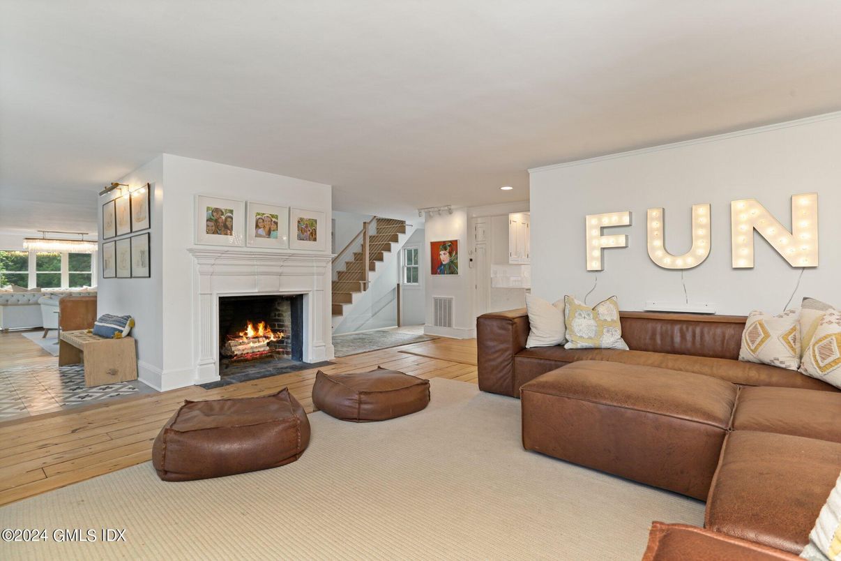 Fireplace, Interior, Living room, Recessed Lighting, Wood Texture Flooring