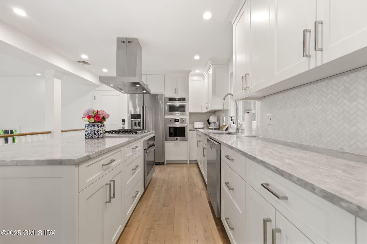 Interior, Kitchen, Recessed Lighting, Stainless Steel Appliances, Wood Texture Flooring