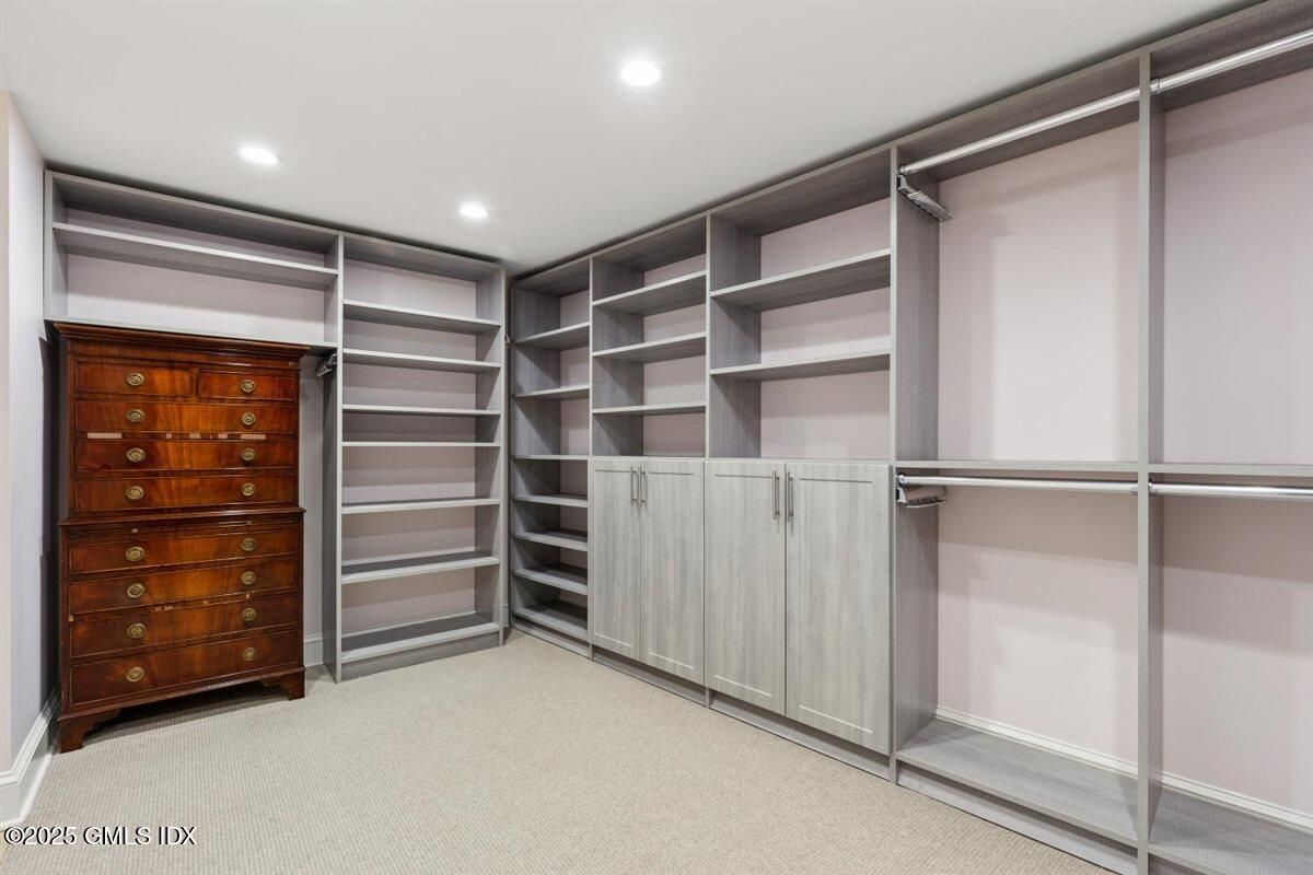 Interior, Recessed Lighting, Walk-in Closets