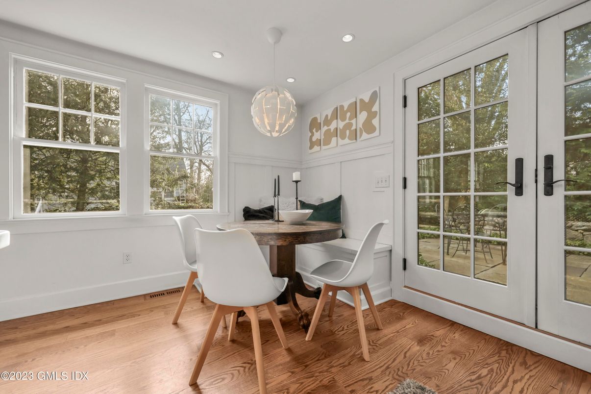 Dining room, Interior, Pendant Lights, Recessed Lighting, Wood Texture Flooring