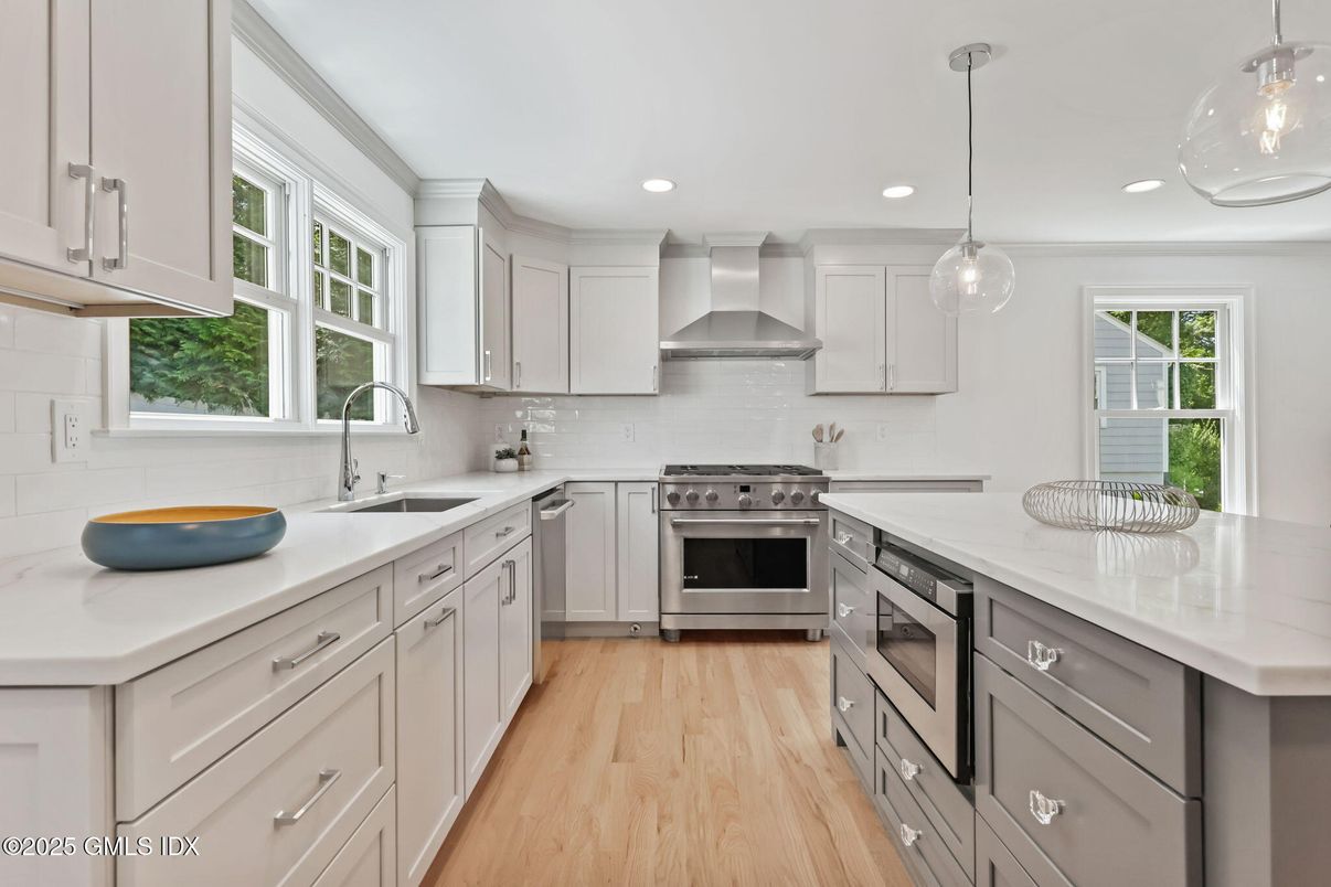 Interior, Kitchen, Pendant Lights, Recessed Lighting, Stainless Steel Appliances, Wood Texture Flooring