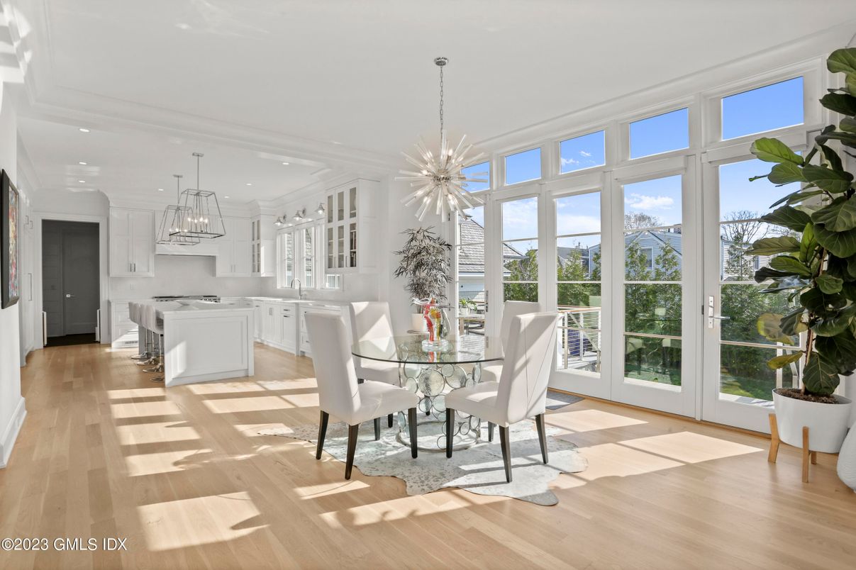 Dining room, Interior, Kitchen, Pendant Lights, Recessed Lighting, Wood Texture Flooring