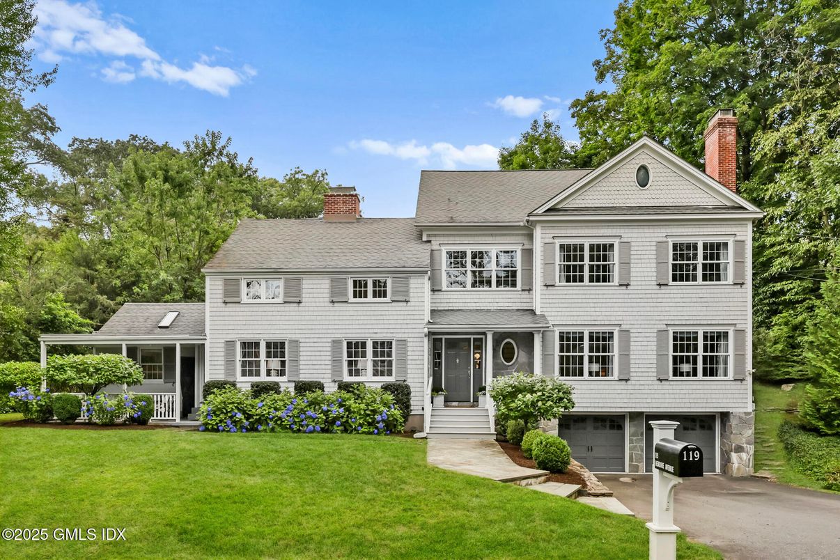 Backyard, Exterior, Facade, Georgian