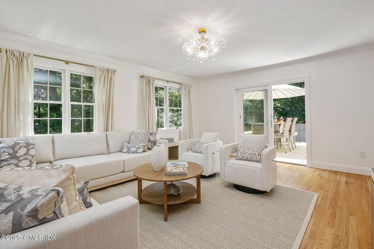 Chandelier, Interior, Living room, Wood Texture Flooring