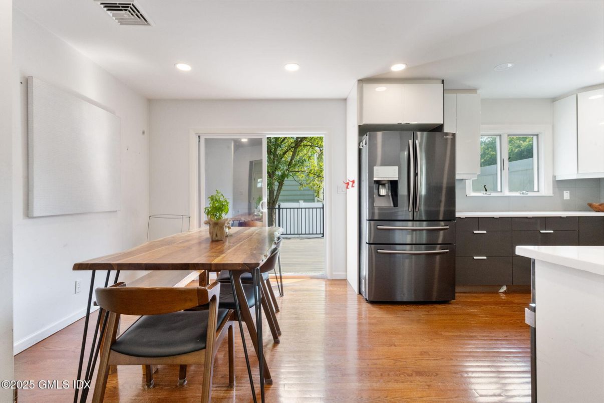 Dining room, Interior, Kitchen, Recessed Lighting, Wood Texture Flooring