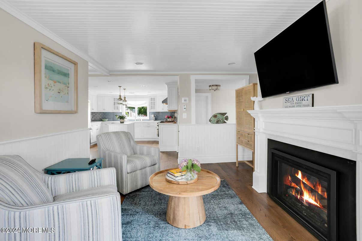 Fireplace, Interior, Kitchen, Living room, Pendant Lights, Wood Texture Flooring