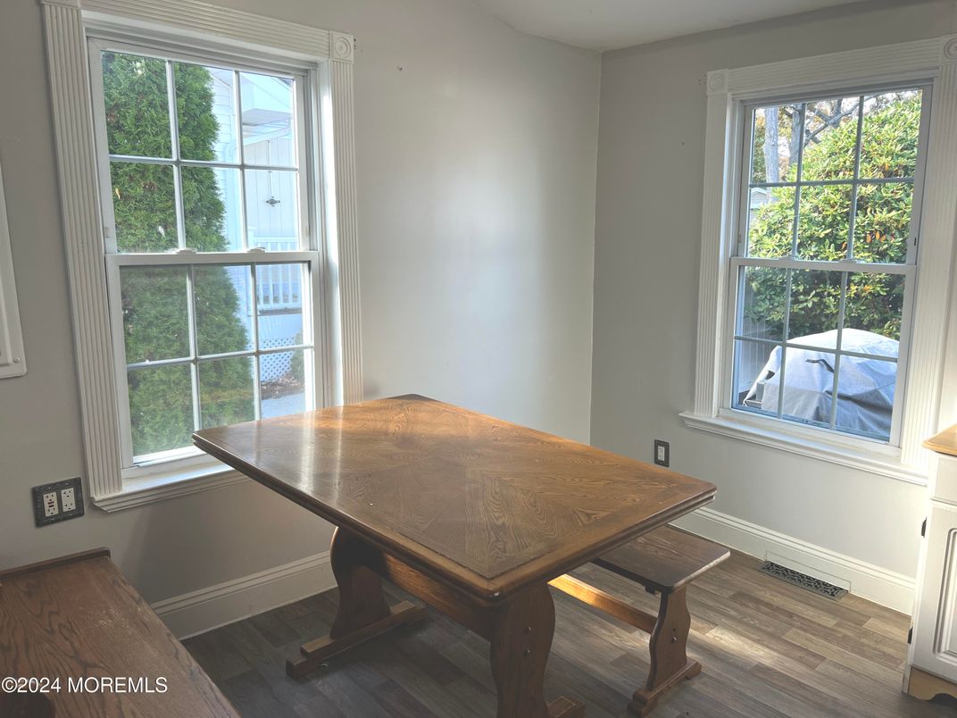 Dining room, Interior, Wood Texture Flooring